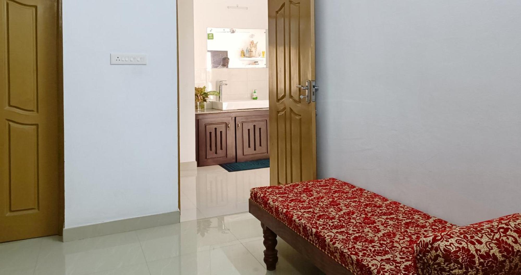 Alma Homestay Марарикулам Екстериор снимка