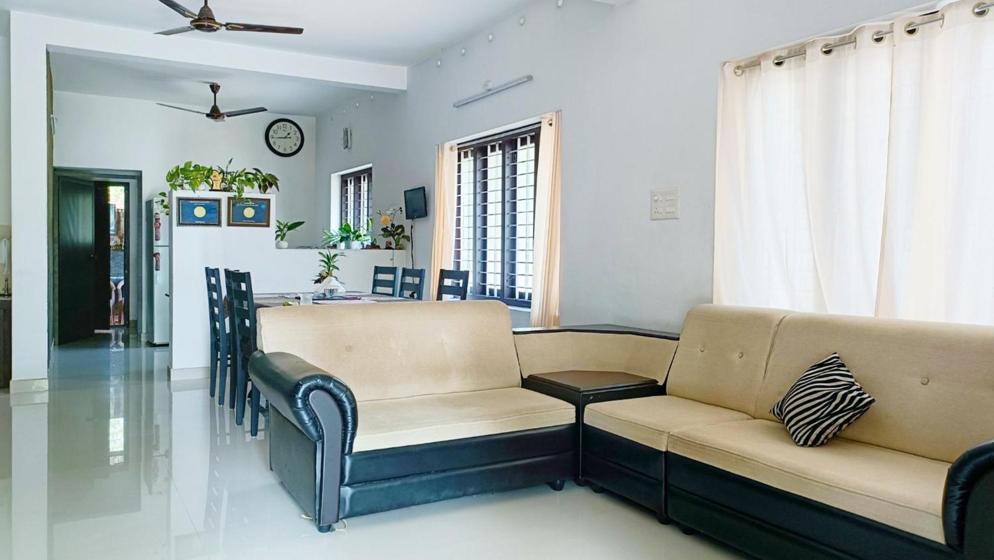 Alma Homestay Марарикулам Екстериор снимка