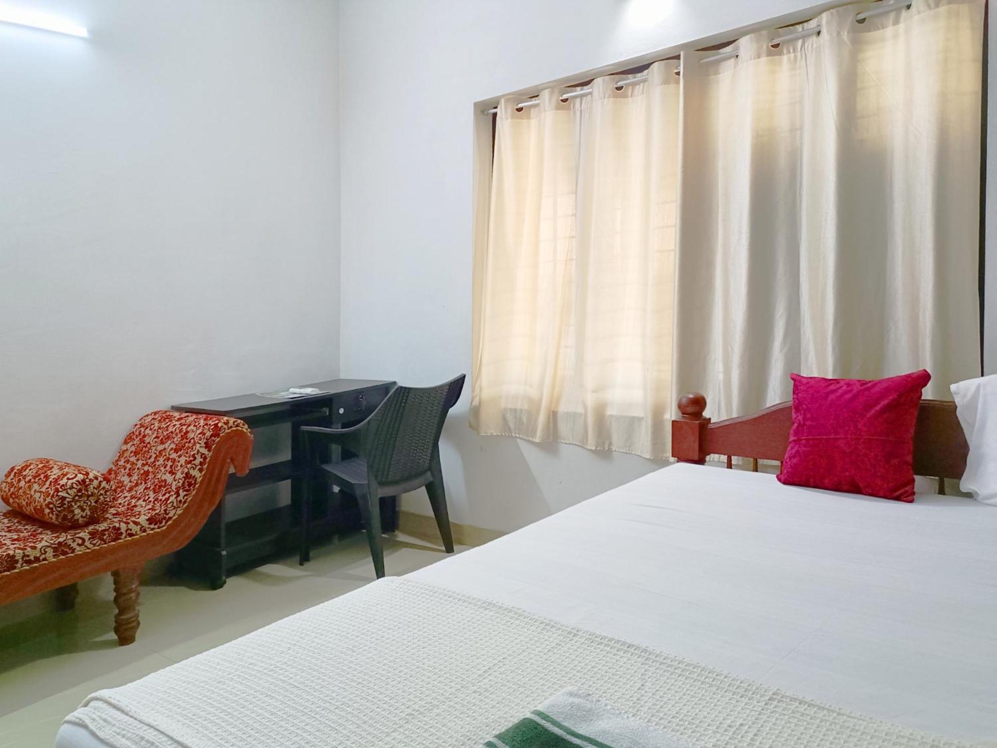 Alma Homestay Марарикулам Екстериор снимка