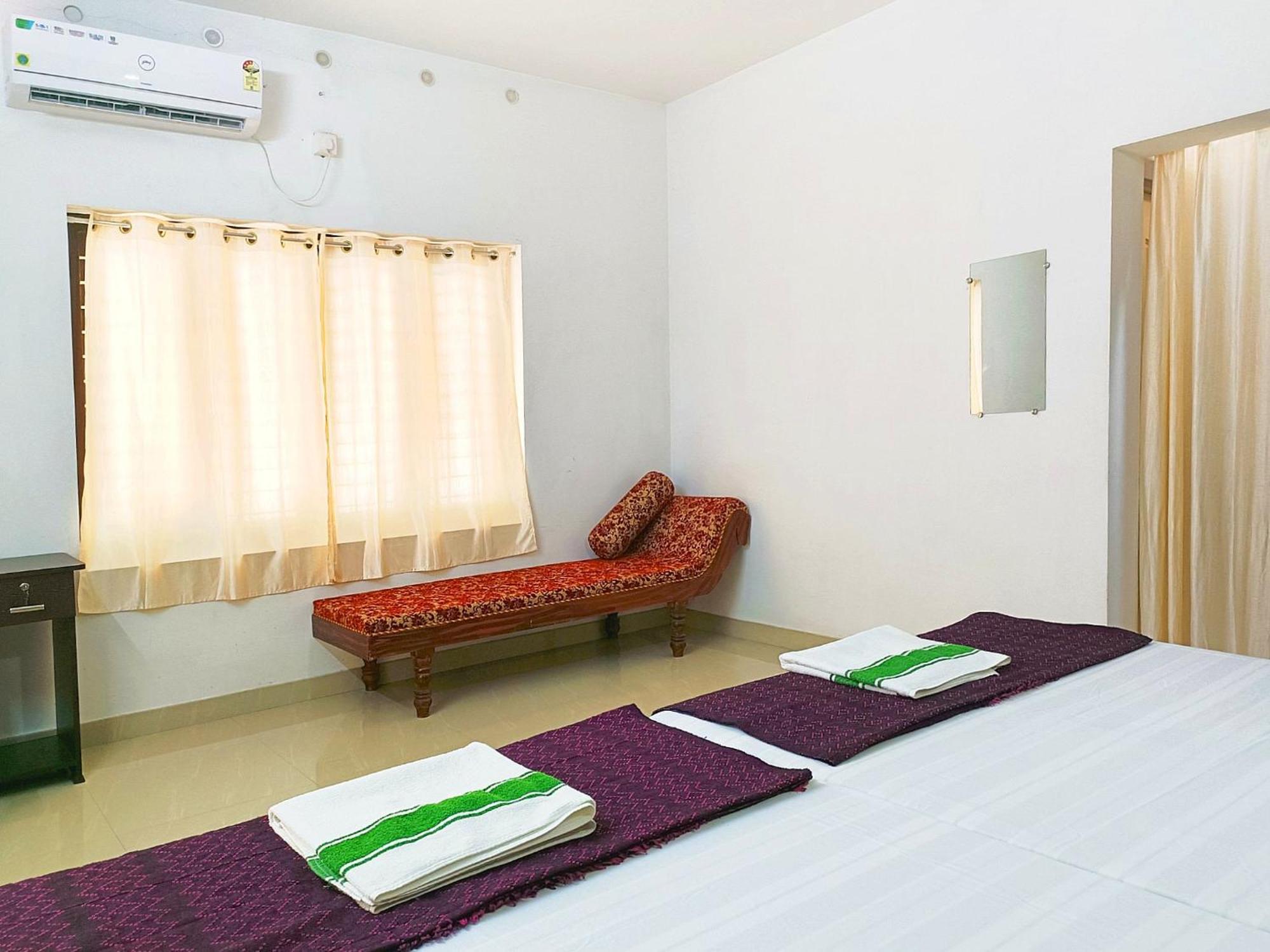 Alma Homestay Марарикулам Екстериор снимка