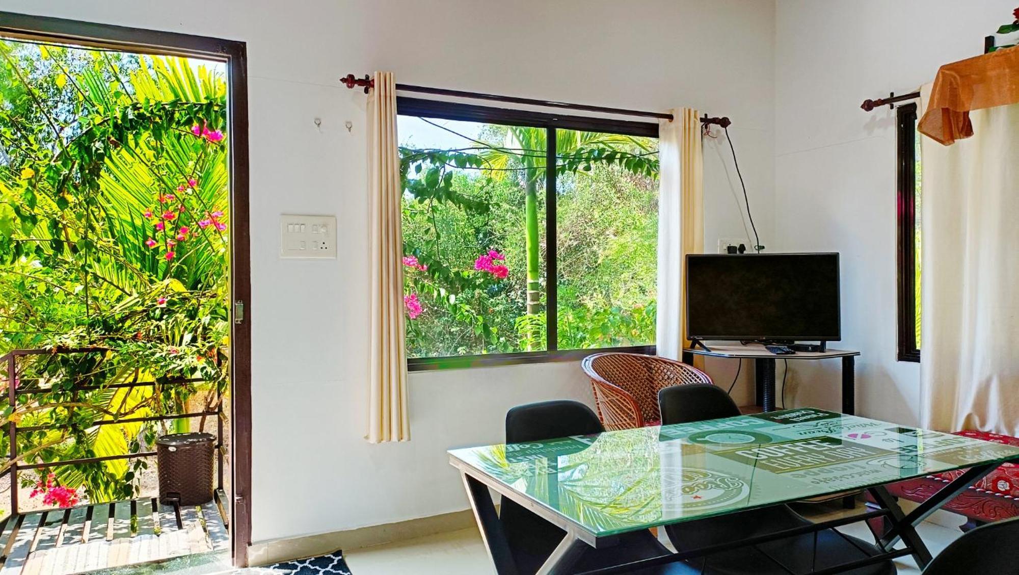 Alma Homestay Марарикулам Екстериор снимка