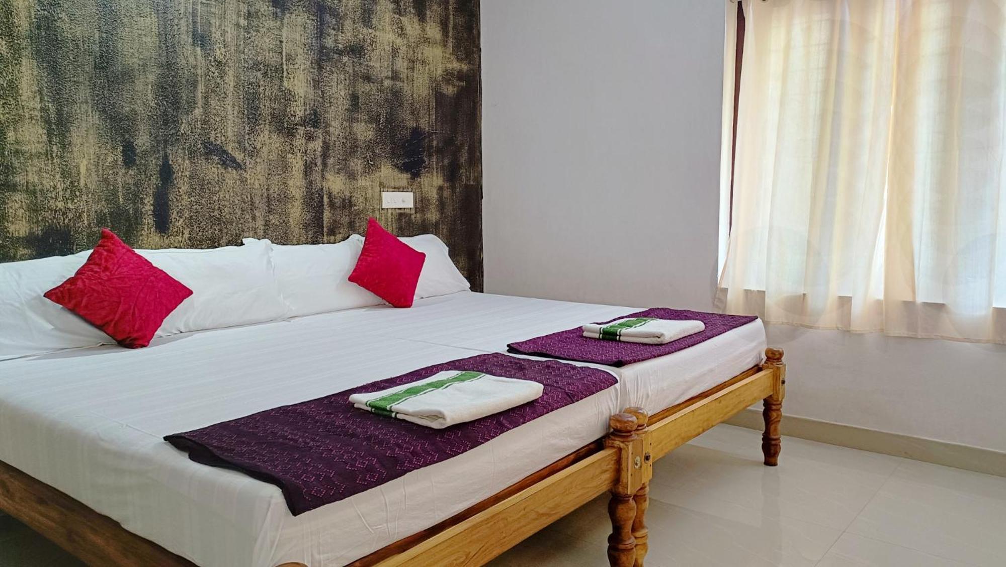 Alma Homestay Марарикулам Екстериор снимка