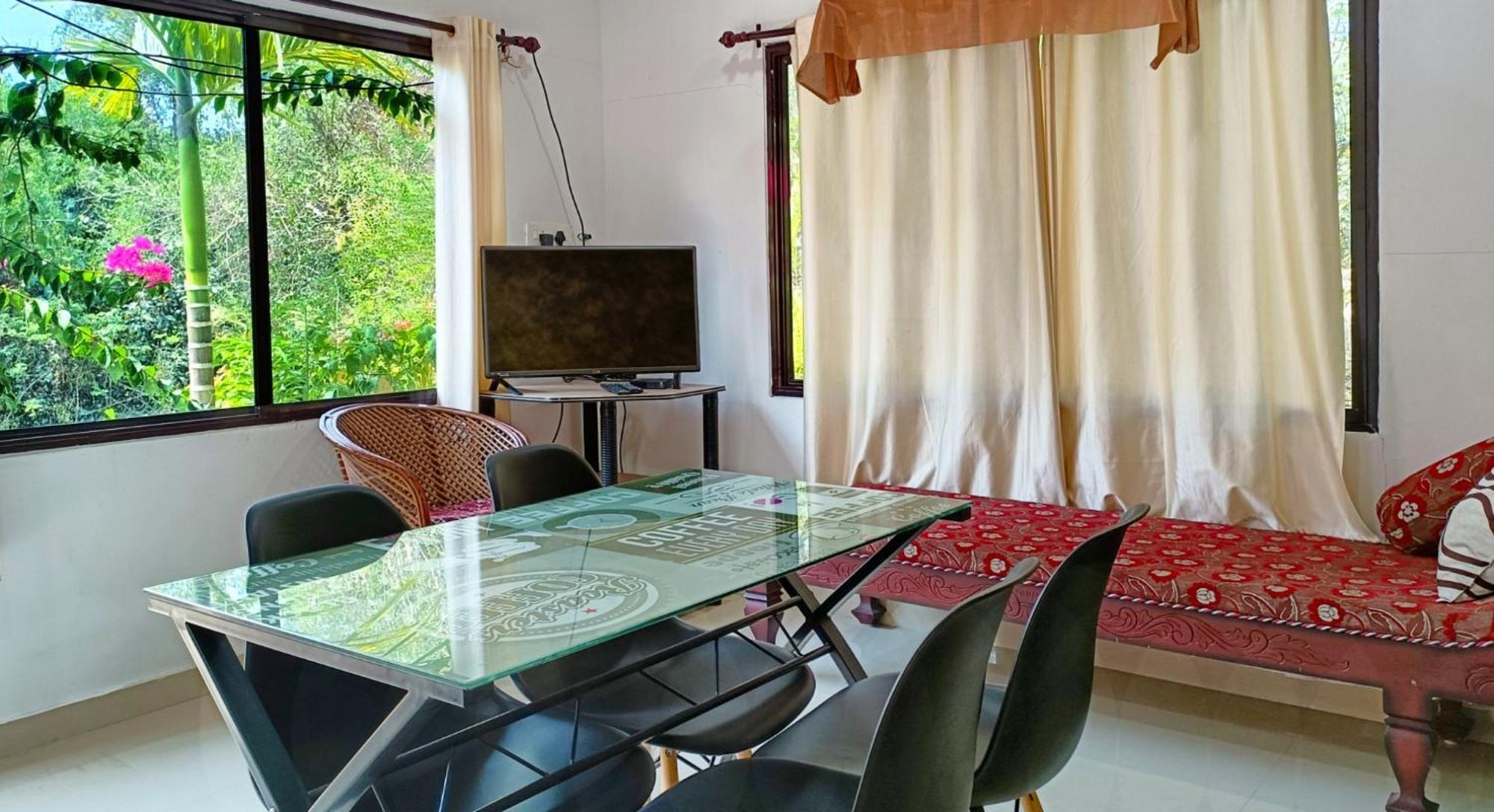Alma Homestay Марарикулам Екстериор снимка