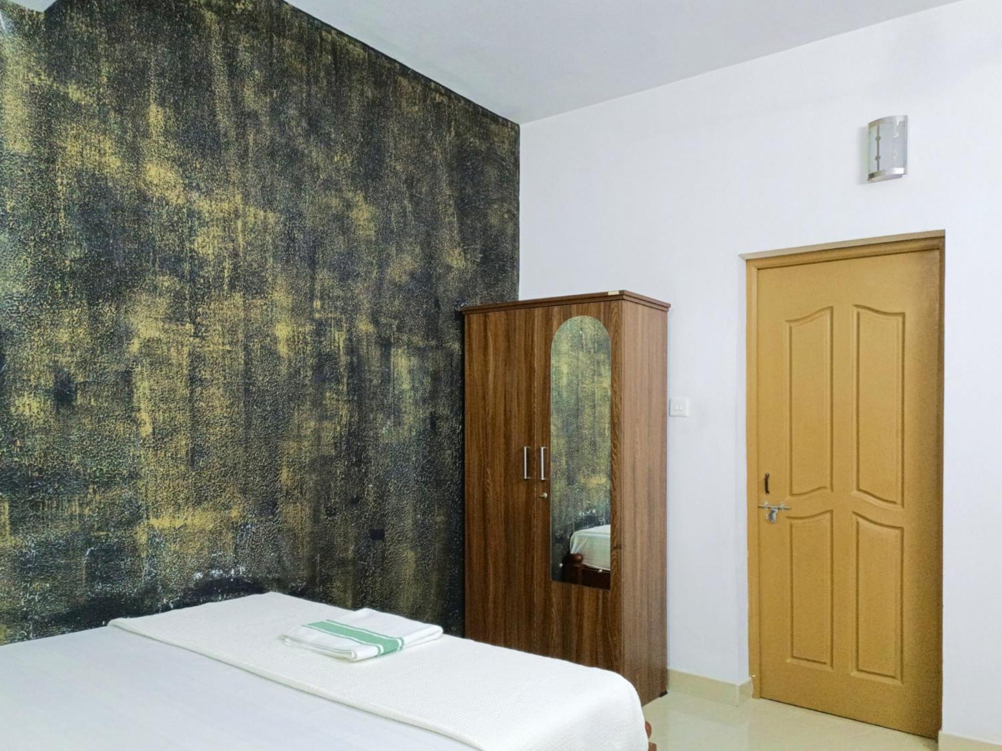 Alma Homestay Марарикулам Екстериор снимка