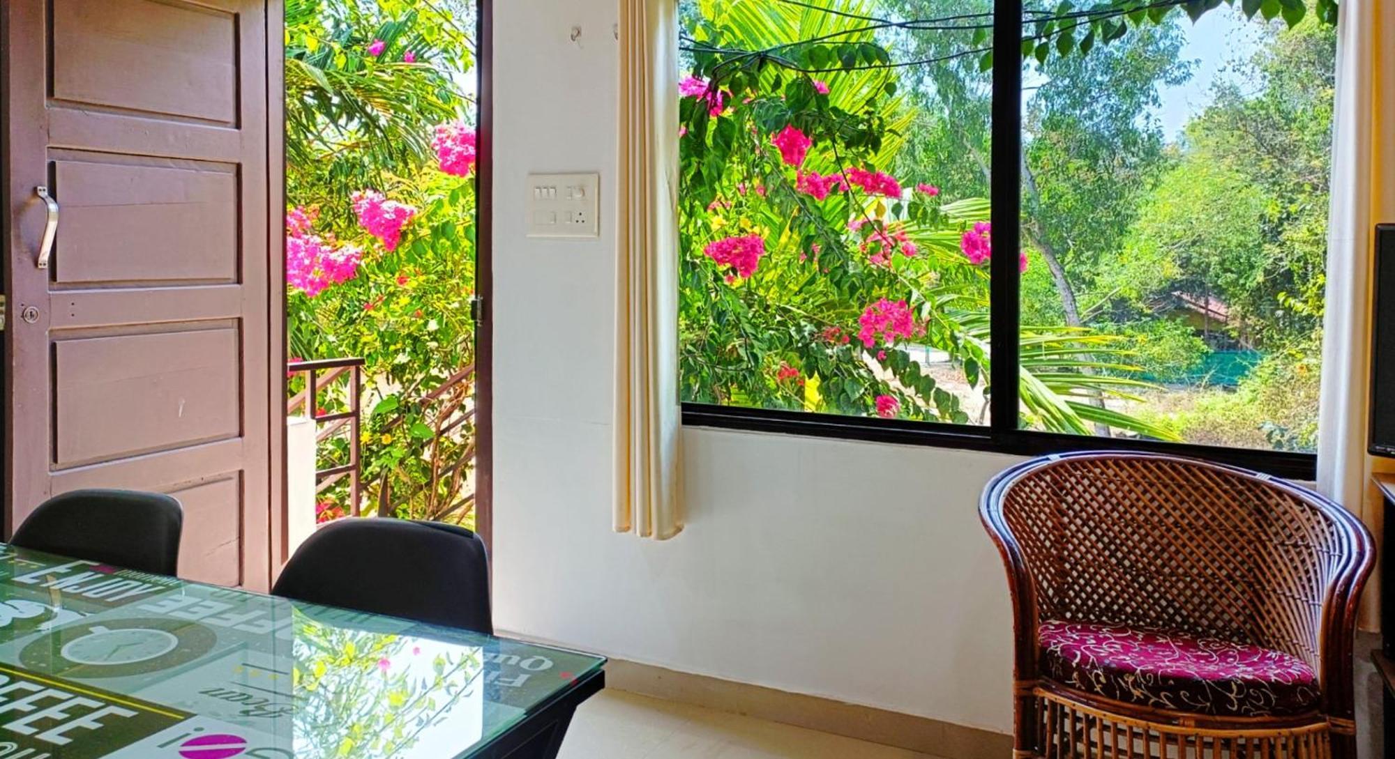 Alma Homestay Марарикулам Екстериор снимка